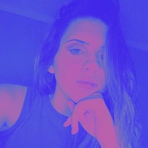 Meet your Posher, Bella